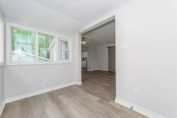 Guelph, ON N1H 2J8,164 Suffolk ST W