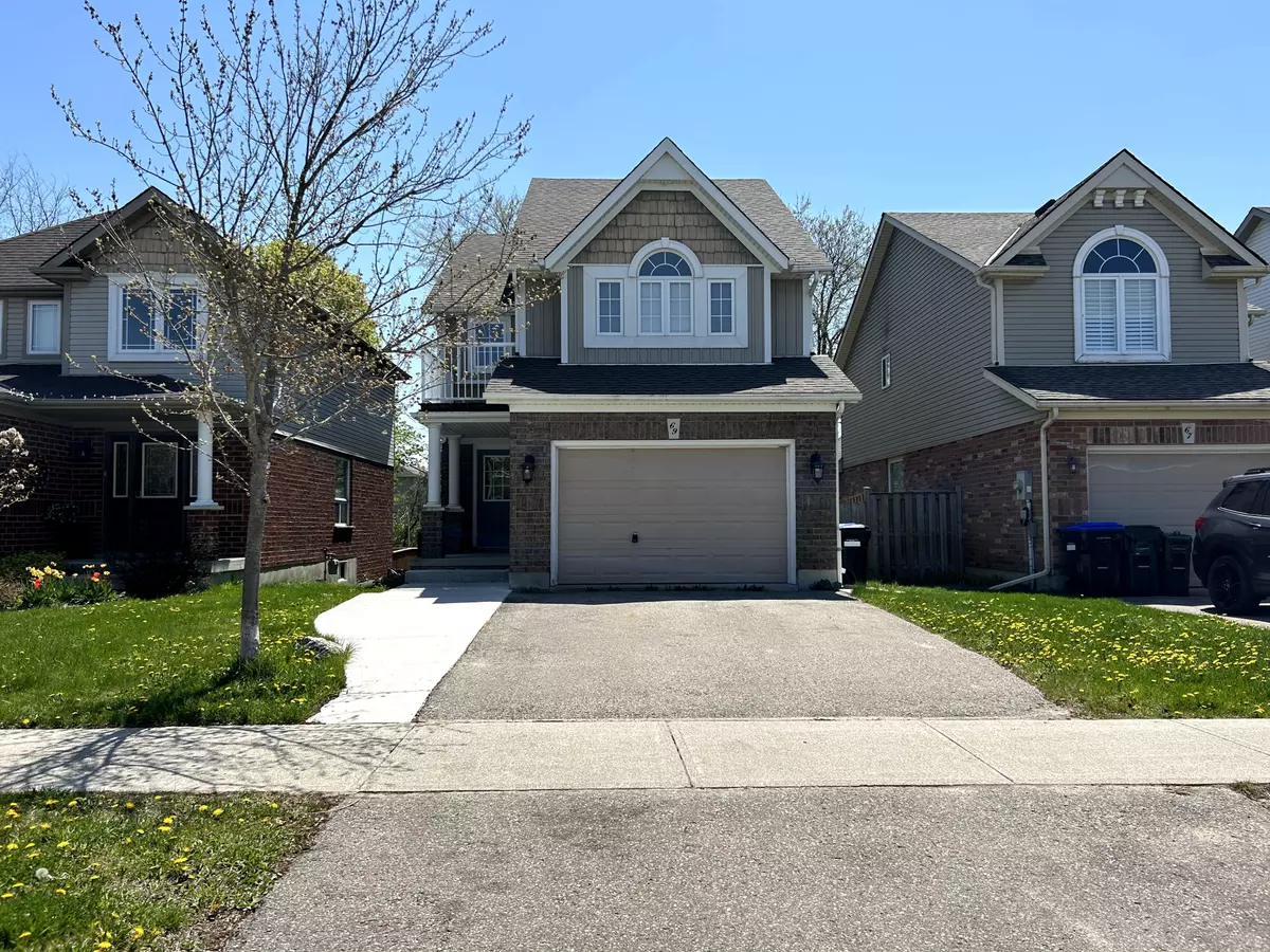 New Tecumseth, ON L9R 2G6,69 Wallace ST