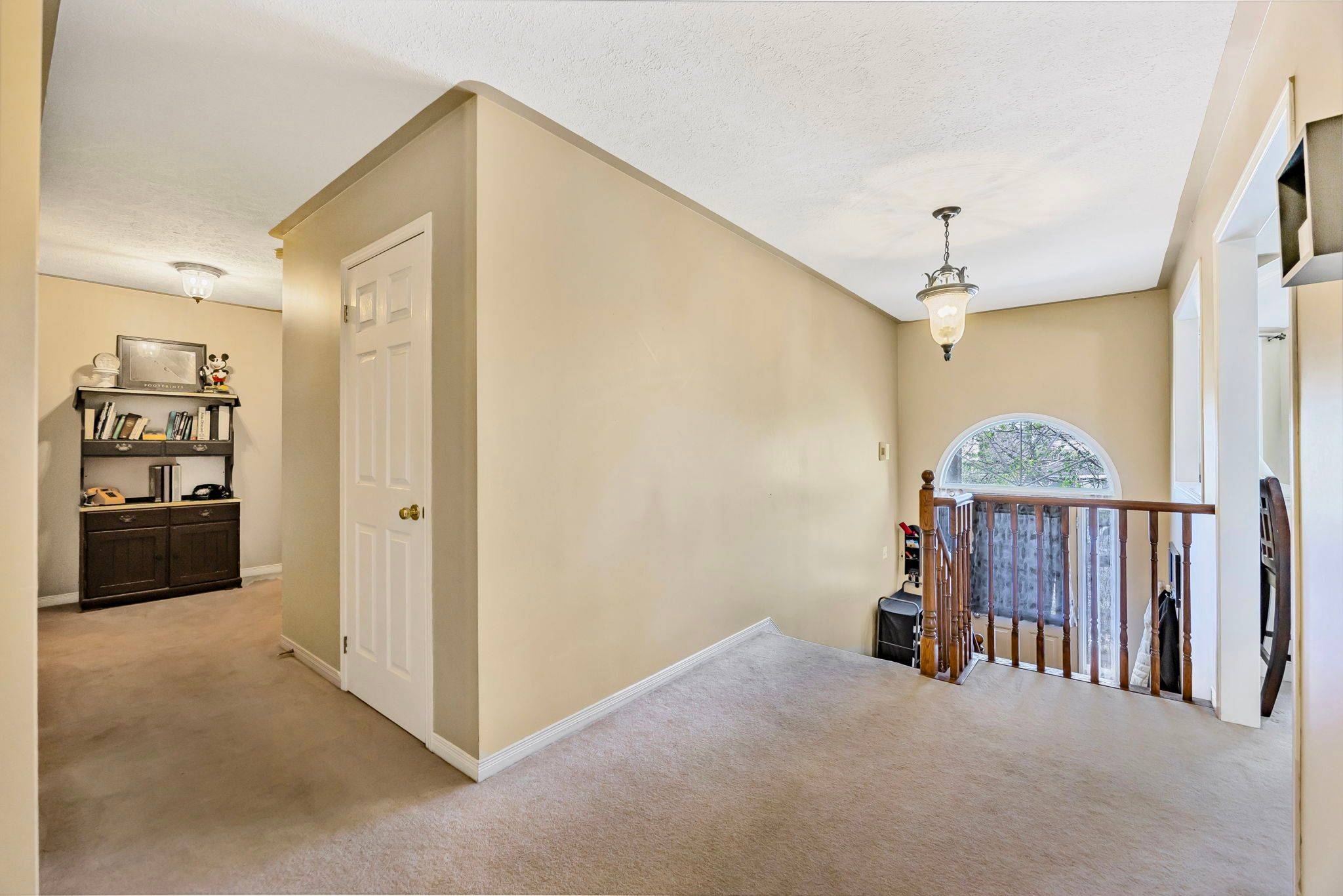 Orillia, ON L3V 7X1,3160 Emperor DR