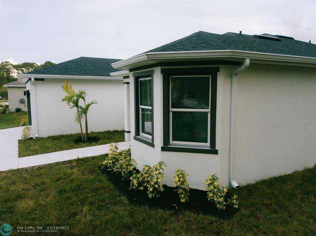 Palm Bay, FL 32909,1270 Waffle St SE