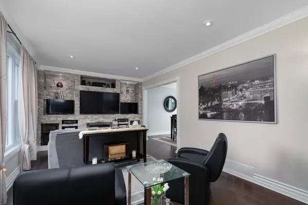 Halton Hills, ON L7G 4P3,18 Fagan DR