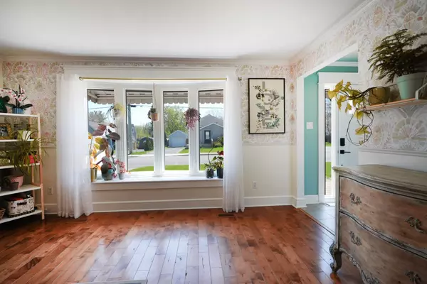 Mississippi Mills, ON K0A 1A0,362 Hope ST