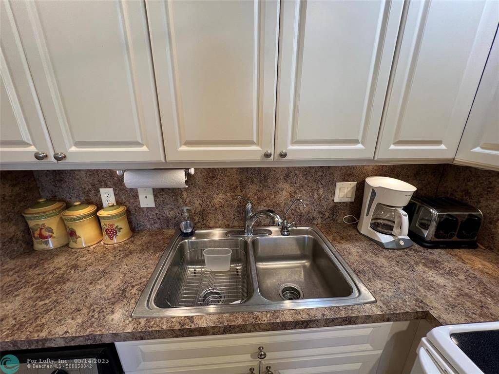 Deerfield Beach, FL 33442,454 Durham O  #454
