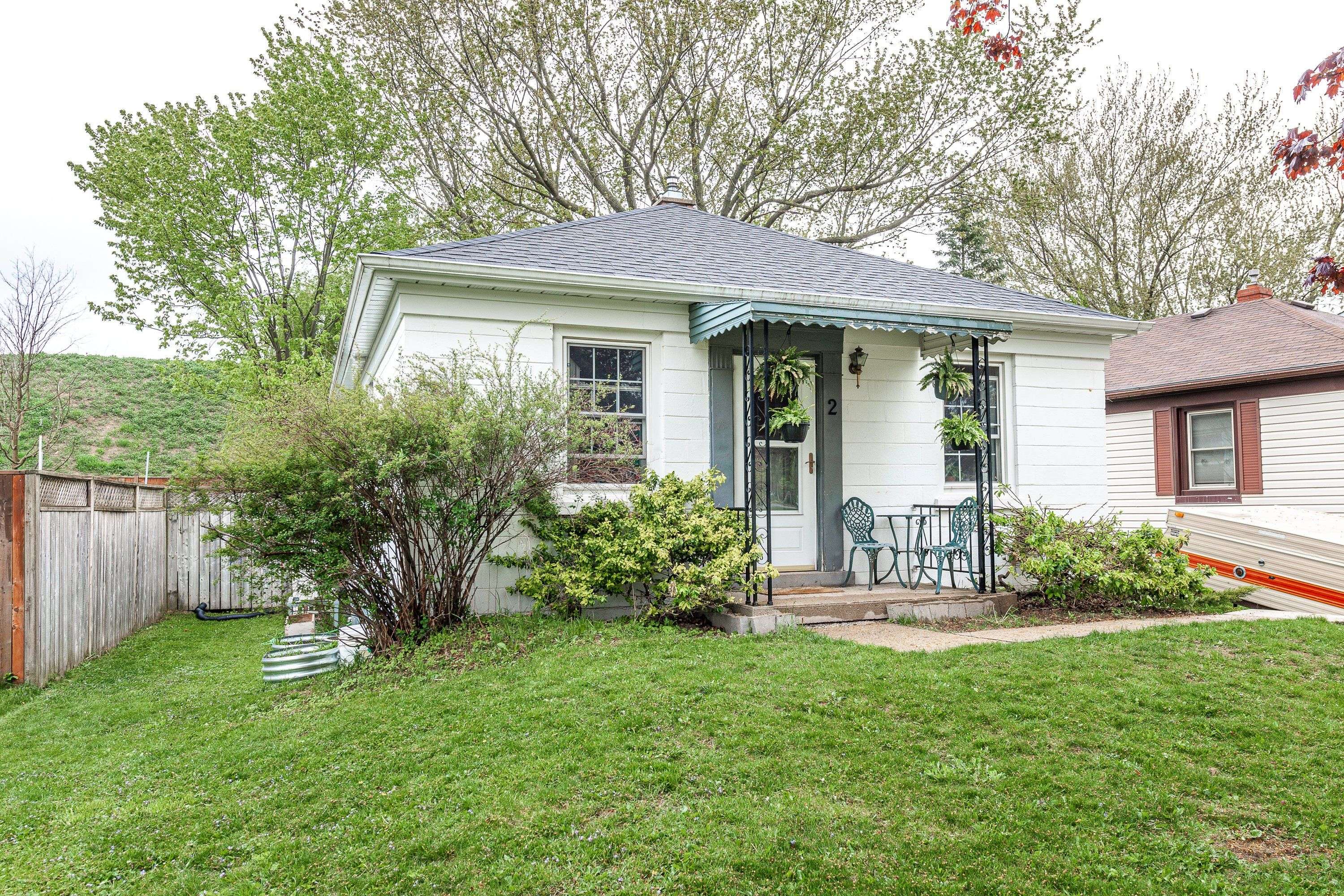 Stratford, ON N5A 6C3,2 Coriano ST