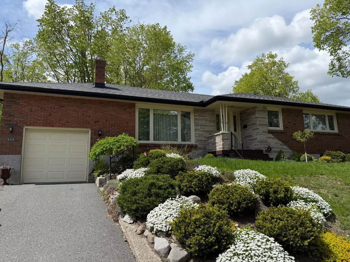 Peterborough North, ON K9H 4V3,114 O'Carroll AVE