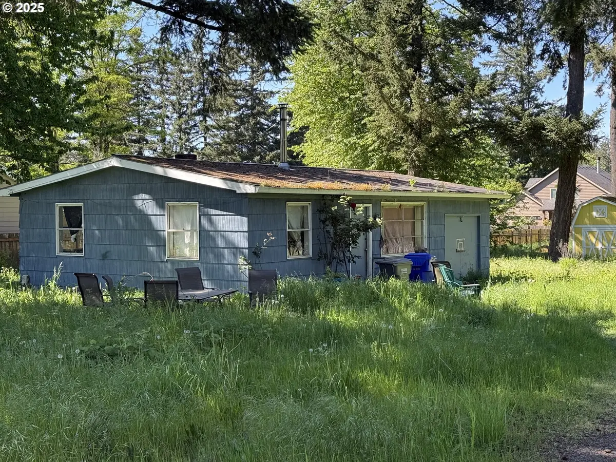 8615 SE CLATSOP ST, Portland, OR 97266