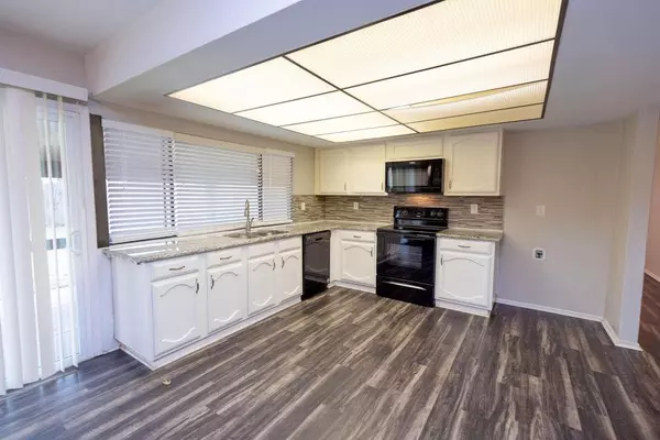 The Colony, TX 75056,5629 Usher Street