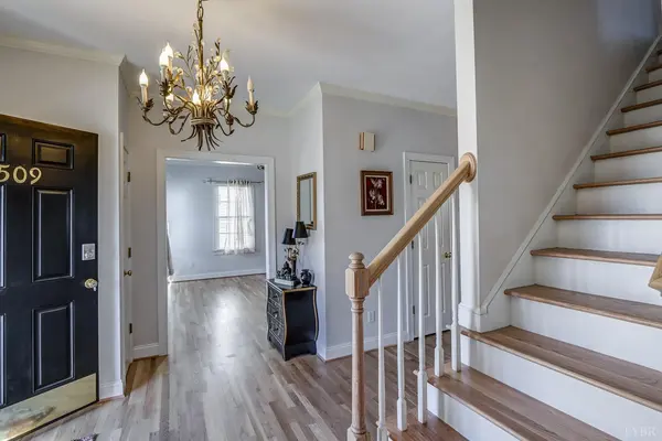 509 Wyndhurst DR, Lynchburg, VA 24502