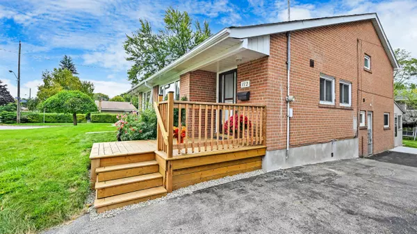 Toronto C13, ON M3A 2G6,112 Billington CRES