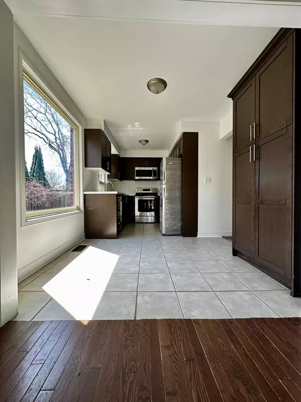 Clarington, ON L1E 1M7,73 Birchfield DR