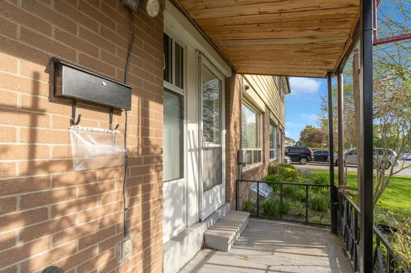 Brampton, ON L6T 1S8,57 Doncaster DR