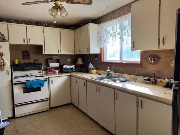 Mcmurrich/monteith, ON P0A 1Y0,4689 518 West HWY