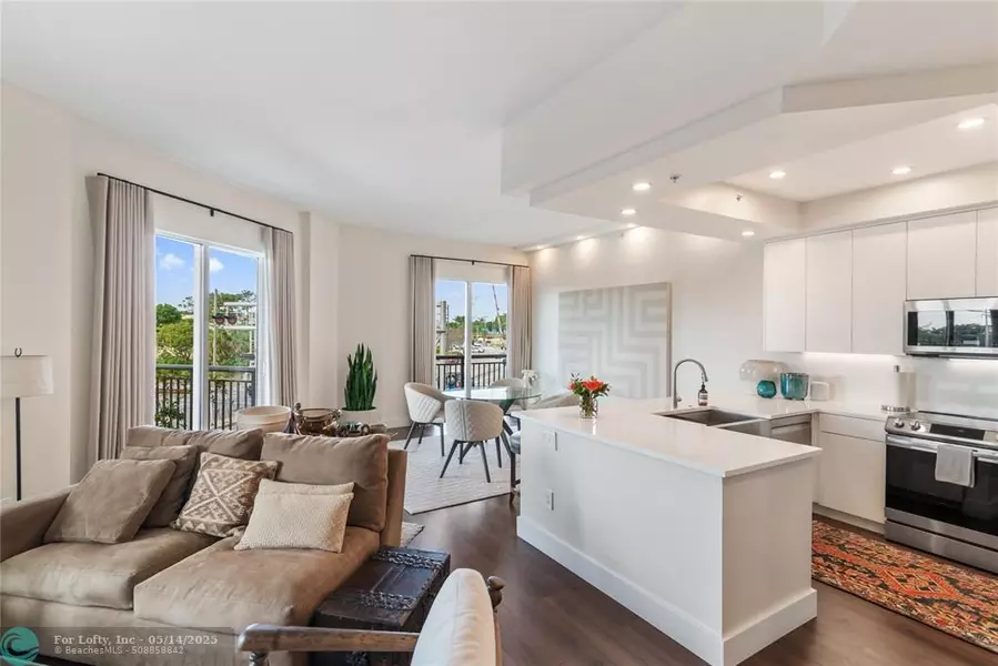 2631 NE 14th Ave #209, Wilton Manors, FL 33334