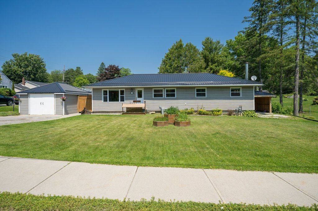 348 River ST W, Tweed, ON K0K 3J0