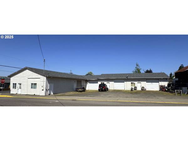190 W MAIN ST, Yamhill, OR 97148