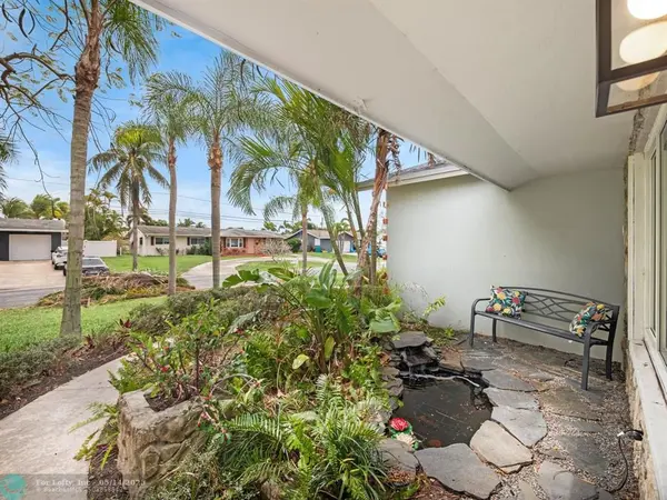 Boynton Beach, FL 33426,1043 SW 25th Pl