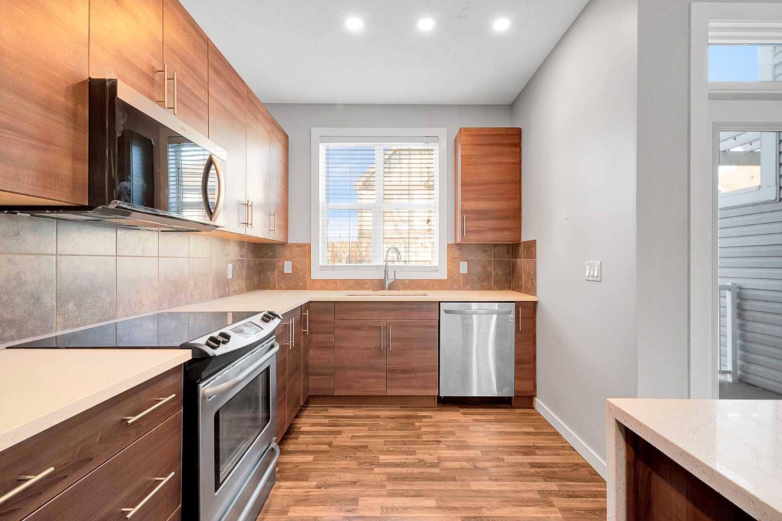 Calgary, AB T2Z 1H7,130 New Brighton WAY Southeast #408