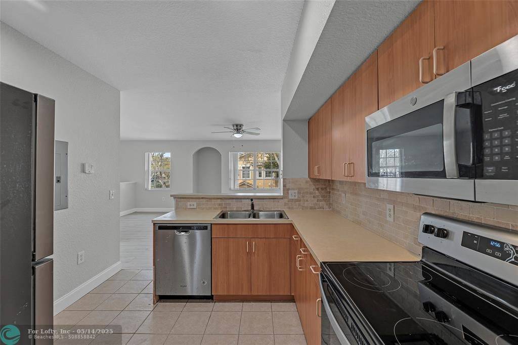 North Lauderdale, FL 33068,[StreetName,UnitNumber,StreetNumber,StreetDirPrefix]