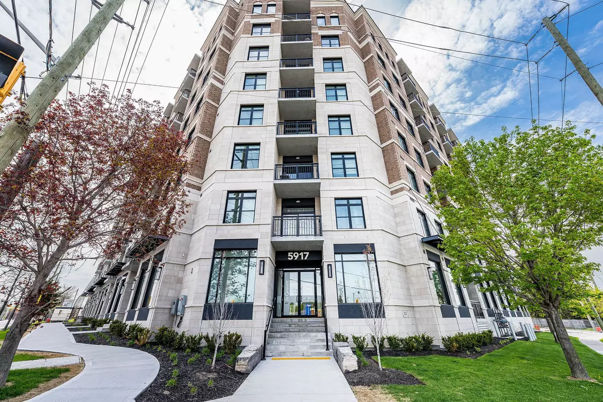 Whitchurch-stouffville, ON L4A 2Z9,5917 Main ST #611