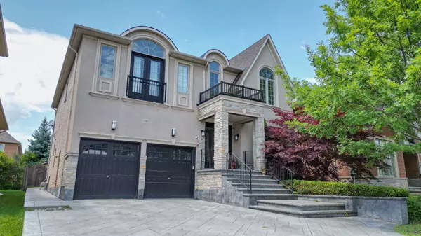 Oakville, ON L6L 0A2,3380 Mistwell CRES N