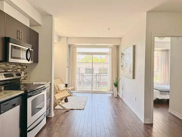 Ottawa Centre, ON K2P 1B5,429 Kent ST #320