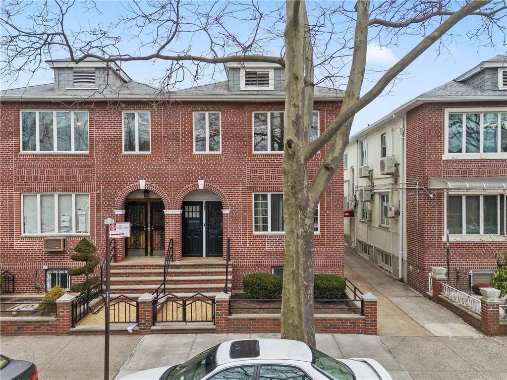 Brooklyn, NY 11223,1643 Dahill RD