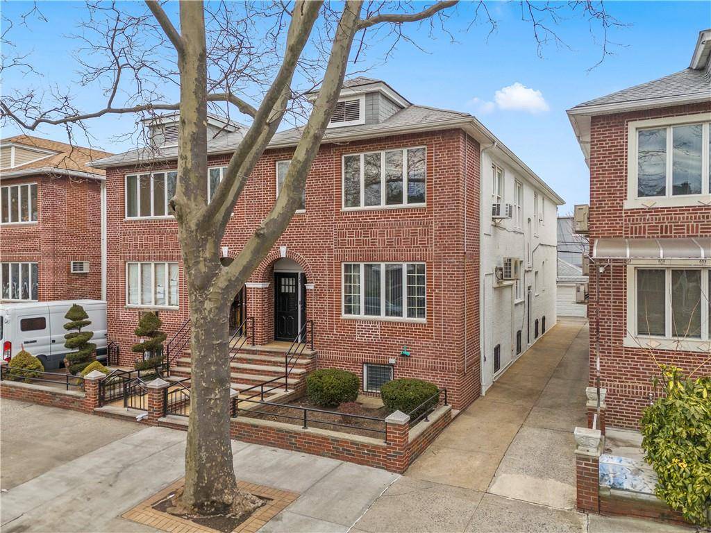 Brooklyn, NY 11223,1643 Dahill RD