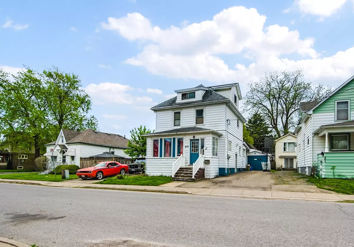 Niagara Falls, ON L2E 1E5,4674 Ryerson CRES