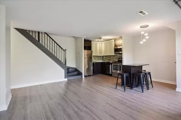 Mississauga, ON L5J 4H8,2001 Bonnymede ST #46