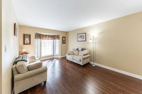 Laurentian Hills, ON K0J 1P0,60 Legere DR