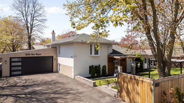 Mississauga, ON L5E 2Z8,1626 Park Royale BLVD