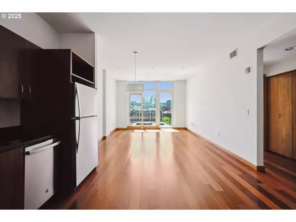 Portland, OR 97209,1255 NW 9TH AVE #1106