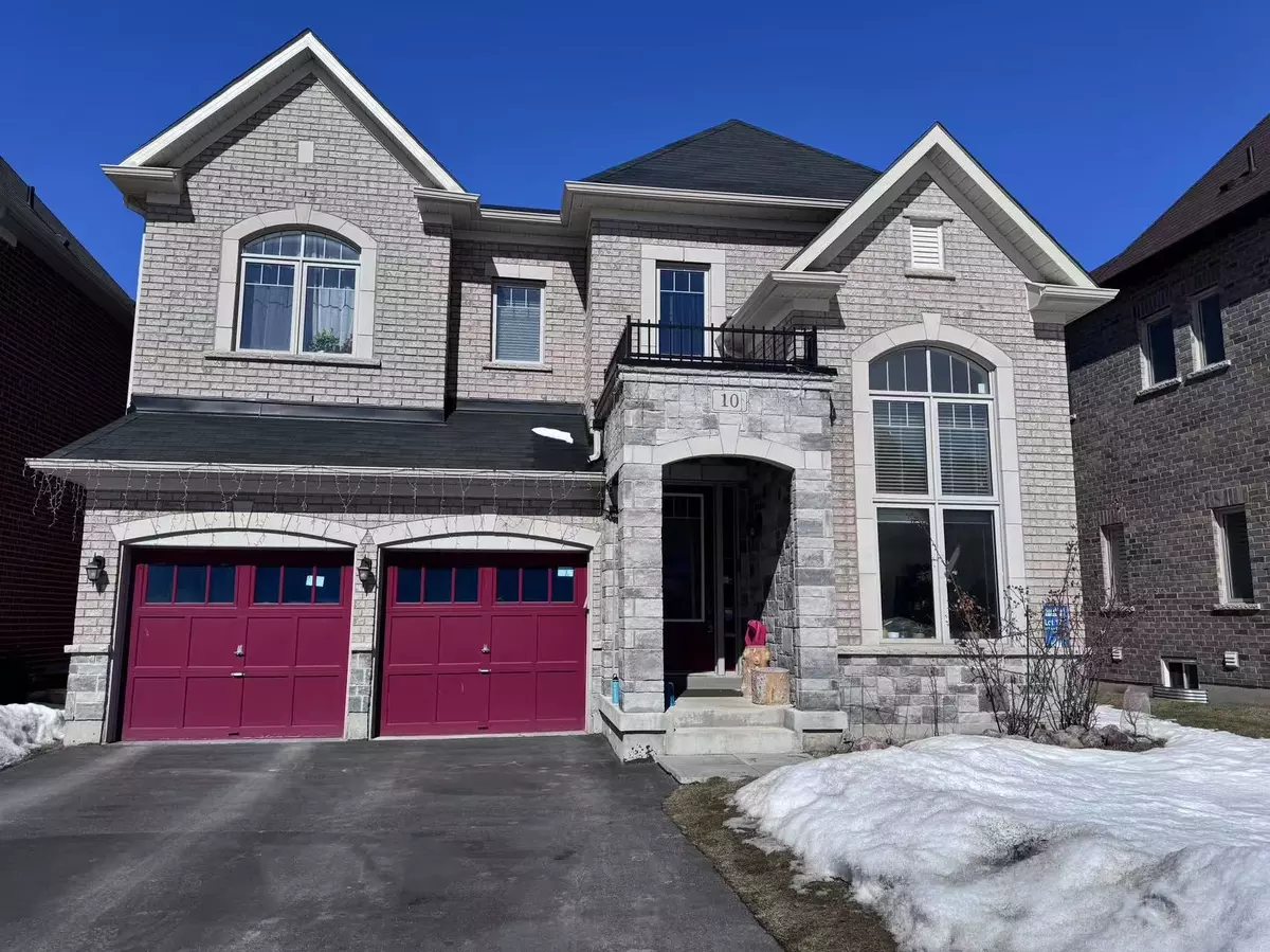East Gwillimbury, ON L9N 0P5,10 MaryWilson CT
