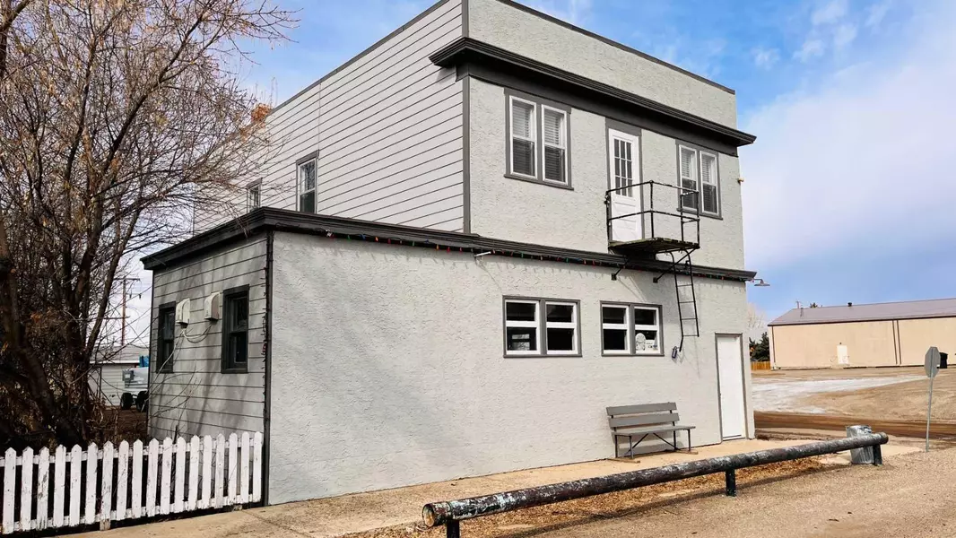 218 Main ST, Burdett, AB T0K 0J0