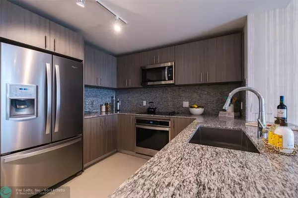 Doral, FL 33166,5350 NW 84th Ave #1413