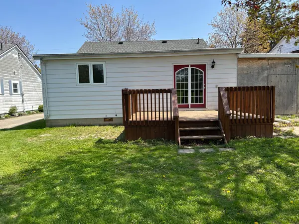 Brockton, ON N0G 2V0,106 Mcgivern ST W