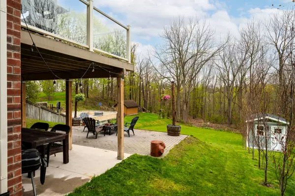Halton Hills, ON L7G 3K5,17 Ontario ST