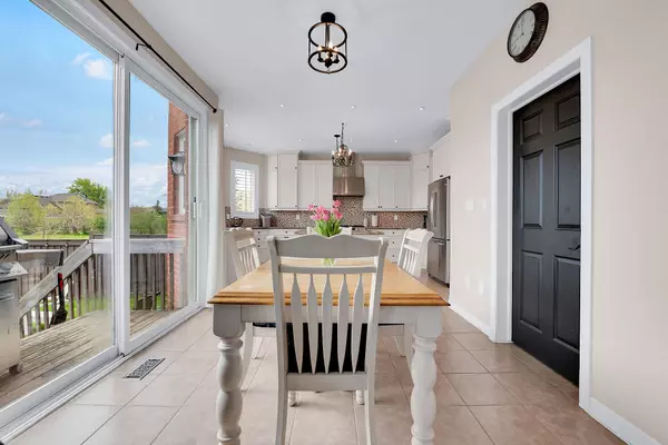 Hamilton, ON L8E 0C9,56 Nanaimo CRES