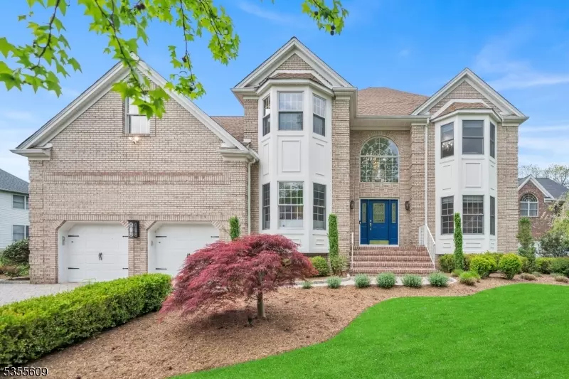 9 Rubino Rd, West Caldwell Twp., NJ 07006