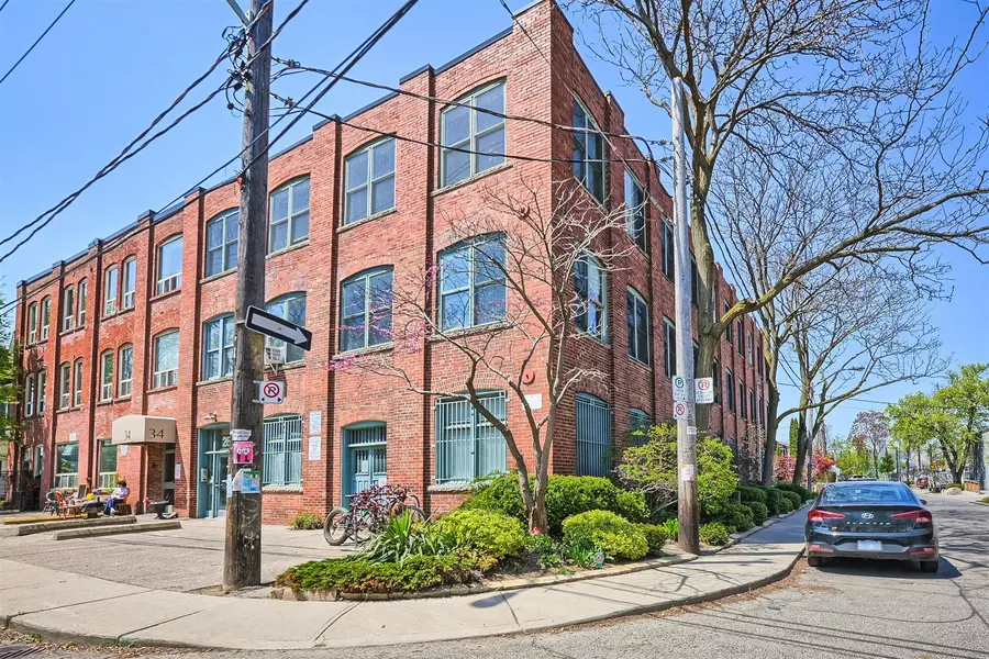 26 Noble ST #2 & 3, Toronto W01, ON M6K 2C9