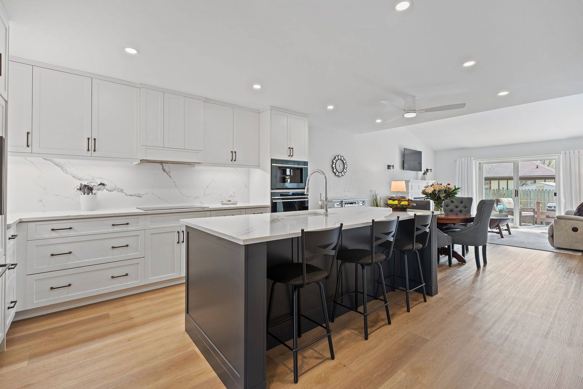Fort Erie, ON L2A 6R7,630 Albert ST #2