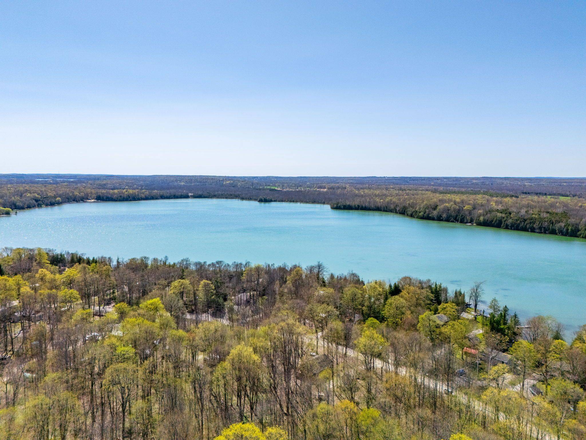 Georgian Bluffs, ON N0H 2K0,203 Francis DR