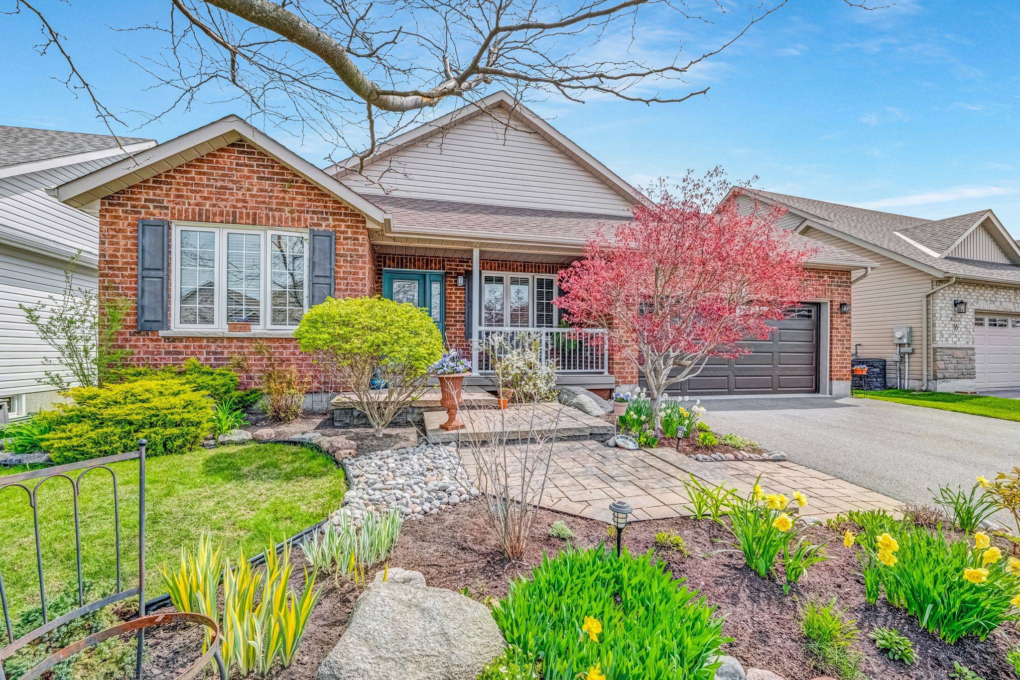 Brighton, ON K0K 1H0,53 WARD DR