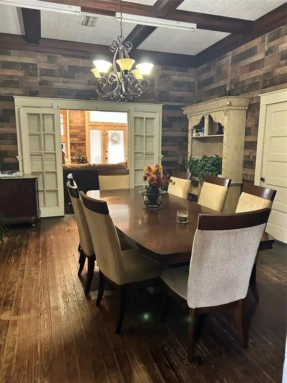 Mount Pleasant, TX 75455,504 E 4th Street
