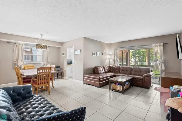 Fort Lauderdale, FL 33321,8002 Lagos De Campo Blvd #B-101