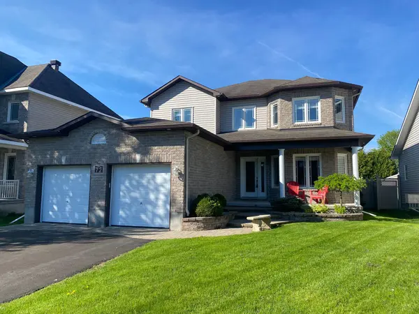 Russell, ON K0A 1W0,72 Radisson DR