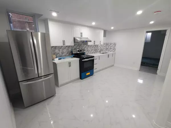 103 Hullrick DR, Toronto W10, ON M9W 6W4