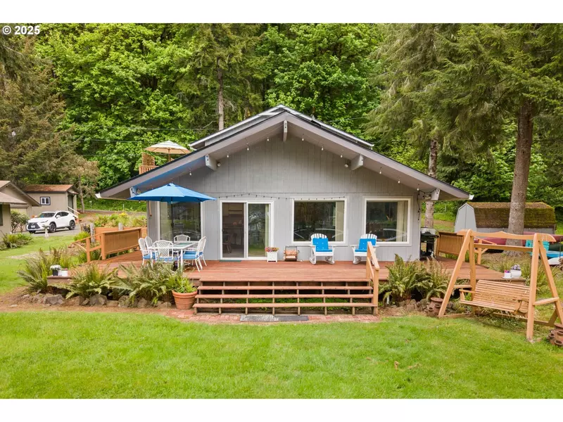 71690 NORTHSHORE DR, Birkenfeld, OR 97016