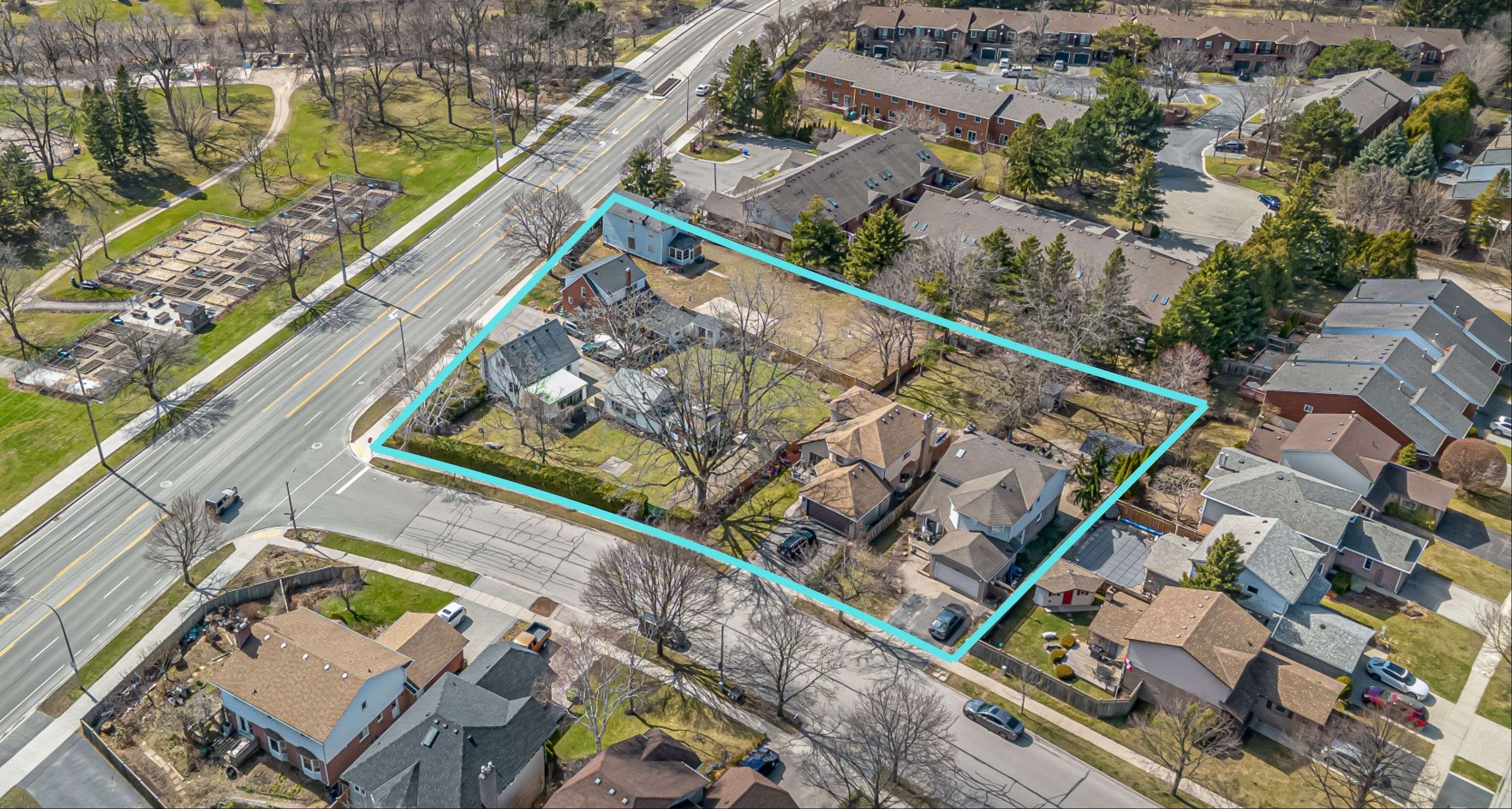 Burlington, ON L7S 2A3,1205 Hammond ST