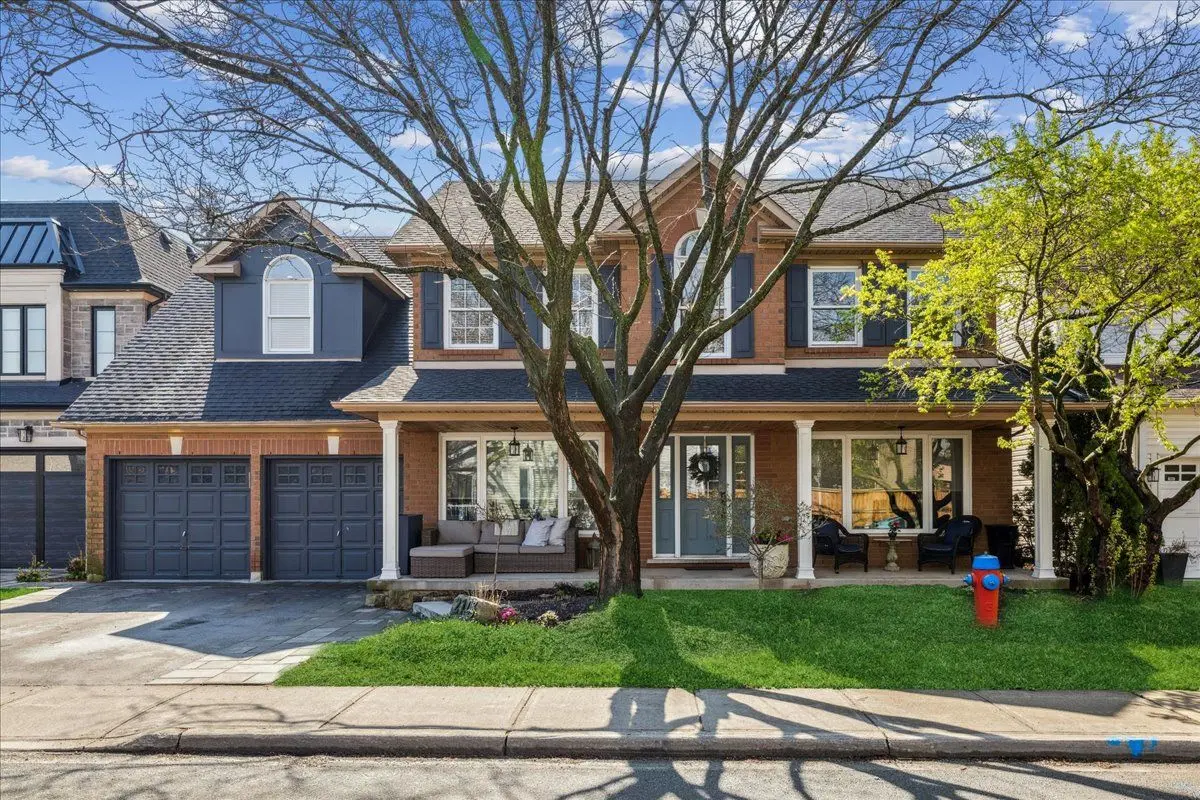 Burlington, ON L7L 6M7,2103 Novis WAY